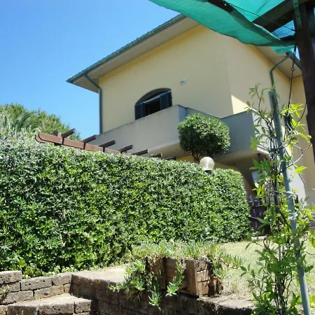 아파트 Casa Vacanze Nido Delle Rondini