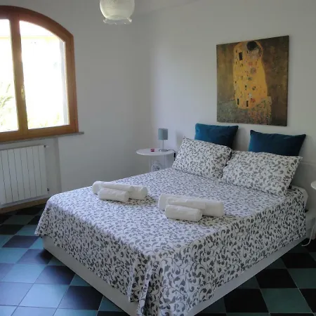 Casa Vacanze Nido Delle Rondini 아파트 카스티글리온셀로